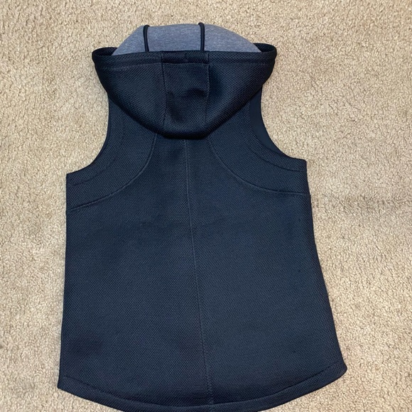 CALVIN KLEIN Performance Quick Dry Hooded Zip Front Vest Black - Picture 3 of 3